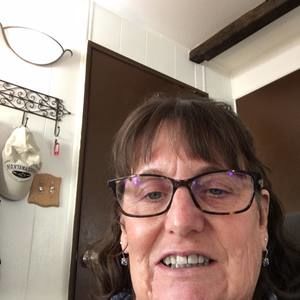 Meet your Posher, Karen